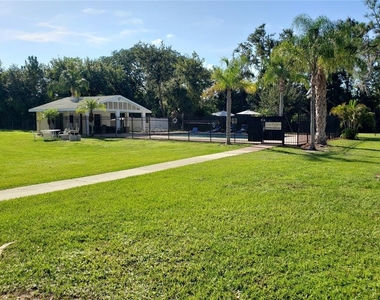 22640 Watersedge Boulevard - Photo Thumbnail 12