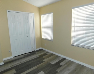 262 Countryside Key Boulevard - Photo Thumbnail 13