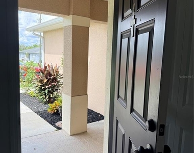 10440 Grimes Street - Photo Thumbnail 1