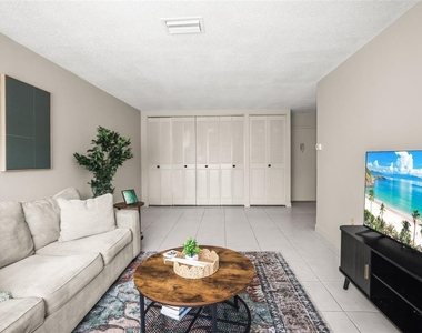 2700 Bayshore Boulevard - Photo Thumbnail 14