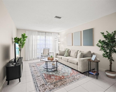 2700 Bayshore Boulevard - Photo Thumbnail 10