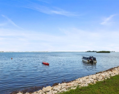 2700 Bayshore Boulevard - Photo Thumbnail 56