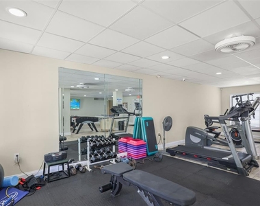 2700 Bayshore Boulevard - Photo Thumbnail 43