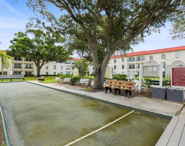 2700 Bayshore Boulevard - Photo Thumbnail 33