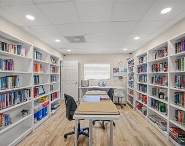 2700 Bayshore Boulevard - Photo Thumbnail 40