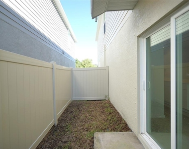 10536 Sage Canyon Drive - Photo Thumbnail 23