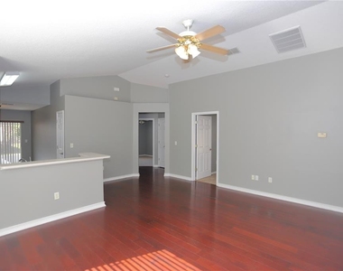 5826 Tanagerlake Road - Photo Thumbnail 4