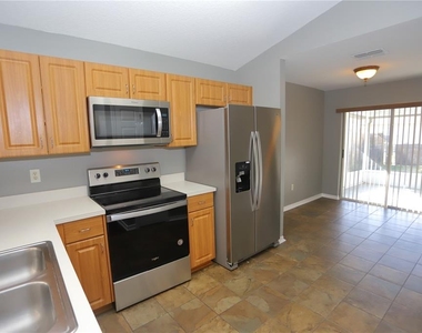 5826 Tanagerlake Road - Photo Thumbnail 7