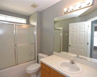 5826 Tanagerlake Road - Photo Thumbnail 15