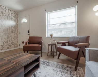 6910 S Macdill Avenue - Photo Thumbnail 6