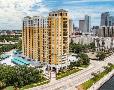 345 Bayshore Boulevard - Photo Thumbnail 1