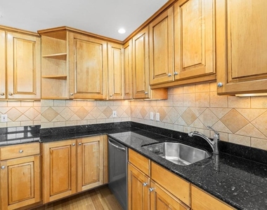345 Bayshore Boulevard - Photo Thumbnail 17