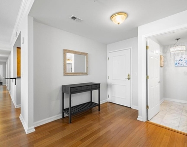 345 Bayshore Boulevard - Photo Thumbnail 13