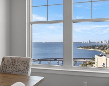 345 Bayshore Boulevard - Photo Thumbnail 5