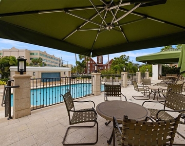 345 Bayshore Boulevard - Photo Thumbnail 46