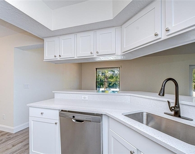 9731 62nd Avenue N - Photo Thumbnail 15