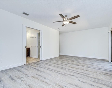 9731 62nd Avenue N - Photo Thumbnail 29