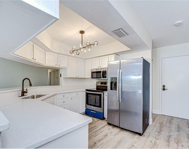 9731 62nd Avenue N - Photo Thumbnail 11