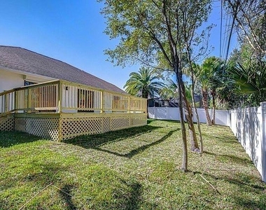 9731 62nd Avenue N - Photo Thumbnail 39