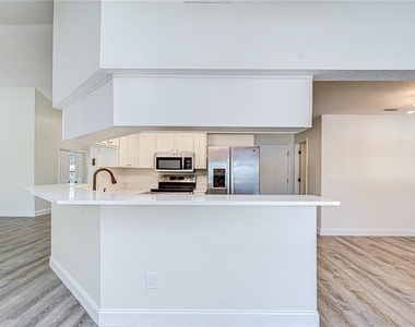 9731 62nd Avenue N - Photo Thumbnail 10