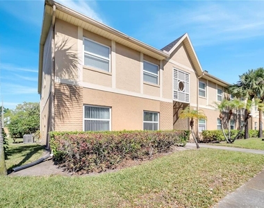 9942 Turf Way - Photo Thumbnail 2