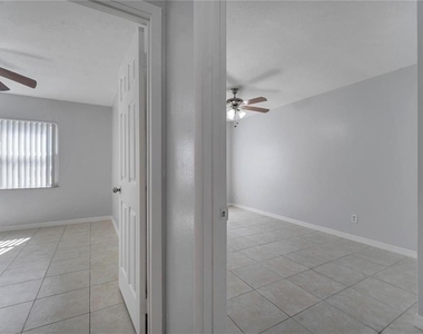 9942 Turf Way - Photo Thumbnail 20