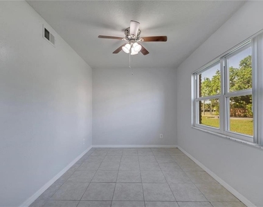 9942 Turf Way - Photo Thumbnail 9