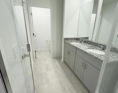 16380 Happy Eagle Drive - Photo Thumbnail 13