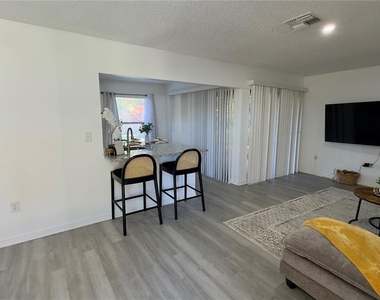 451 Cart Court - Photo Thumbnail 4