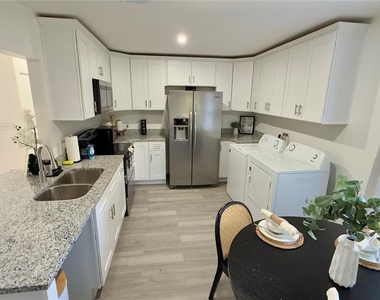 451 Cart Court - Photo Thumbnail 5