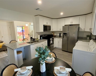 451 Cart Court - Photo Thumbnail 6