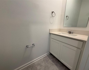 281 Bogey Drive - Photo Thumbnail 8