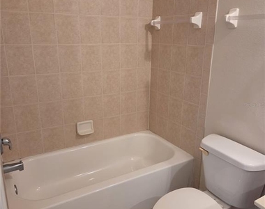 1055 La Mirada Court - Photo Thumbnail 15