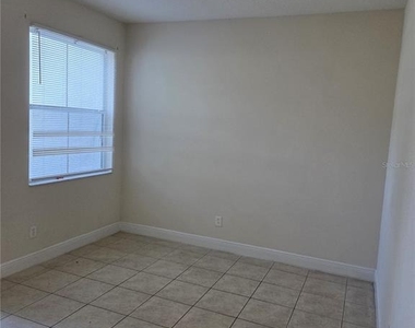 1055 La Mirada Court - Photo Thumbnail 1