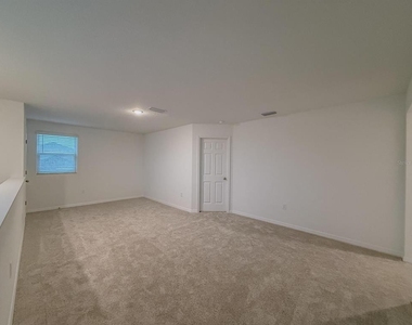 438 Marion Loop - Photo Thumbnail 39