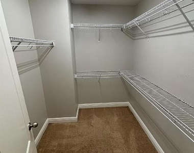 8171 Roseville Boulevard - Photo Thumbnail 19