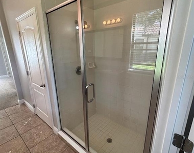 8171 Roseville Boulevard - Photo Thumbnail 27