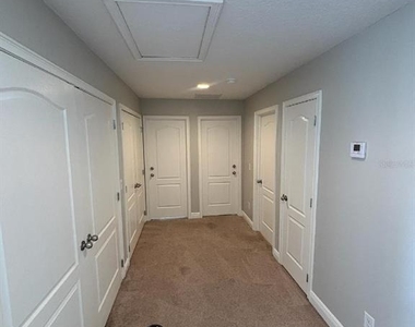 8171 Roseville Boulevard - Photo Thumbnail 14