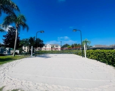 8102 Princess Palm Lane - Photo Thumbnail 21