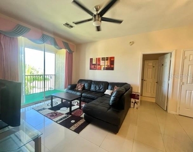 8102 Princess Palm Lane - Photo Thumbnail 2