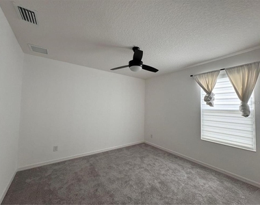 862 Marcel Loop - Photo Thumbnail 12