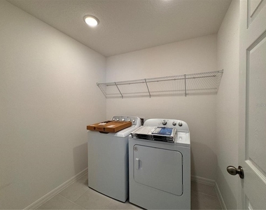 862 Marcel Loop - Photo Thumbnail 11