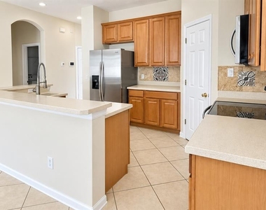 9382 Mustard Leaf Drive - Photo Thumbnail 3