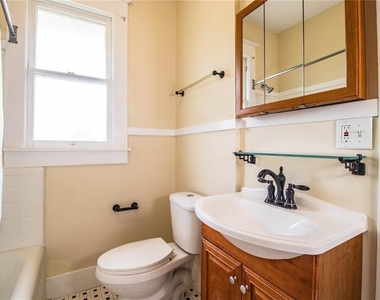 412 E Tillman Avenue - Photo Thumbnail 13