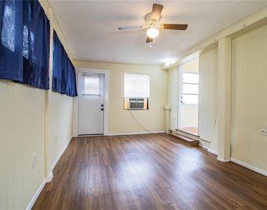 412 E Tillman Avenue - Photo Thumbnail 28