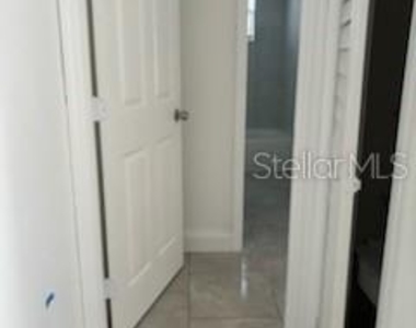 14841 Sw 43rd Terrace Road - Photo Thumbnail 17