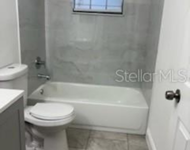 14841 Sw 43rd Terrace Road - Photo Thumbnail 11