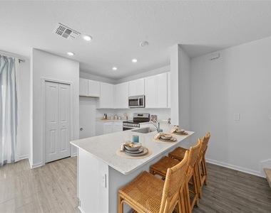 4942 Sw 81st Street - Photo Thumbnail 12