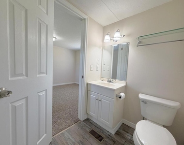 10580 Sw 105th Avenue - Photo Thumbnail 10