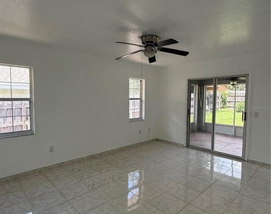30 Hemlock Terrace Way - Photo Thumbnail 16